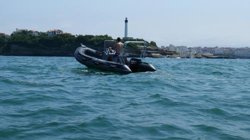 bateau-semirigide-0